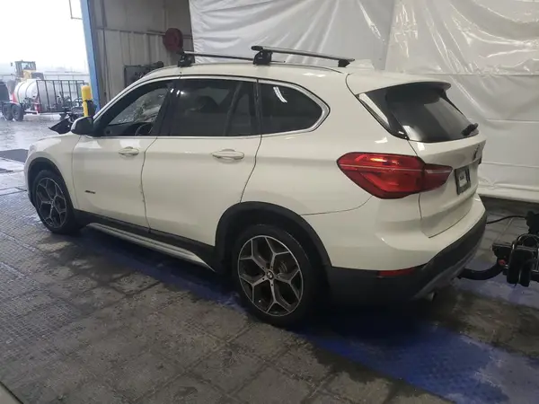 WBXHT3C34J5K24851 2018 BMW X1 - Image 2