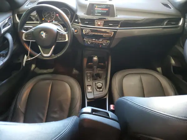WBXHT3C34J5K25935 2018 BMW X1 - Image 8