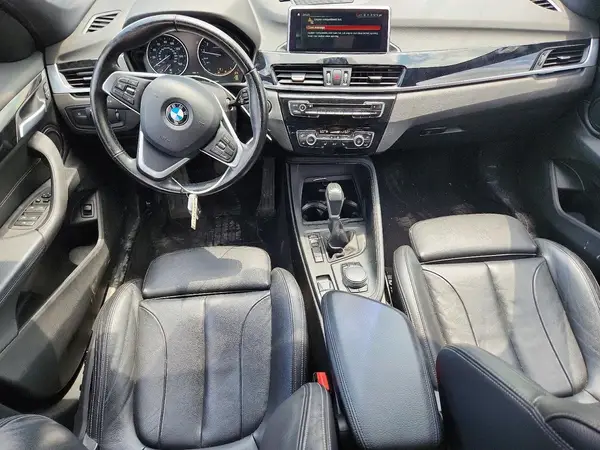 WBXHT3C34J5K27989 2018 BMW X1 - Image 8