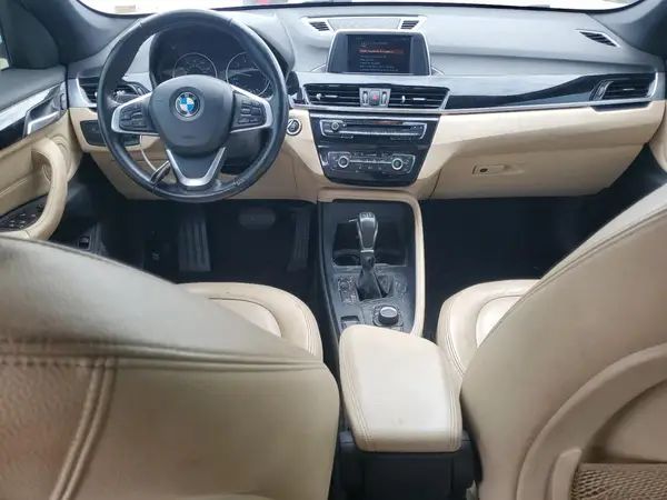 WBXHT3C34J5K28219 2018 BMW X1 - Image 8