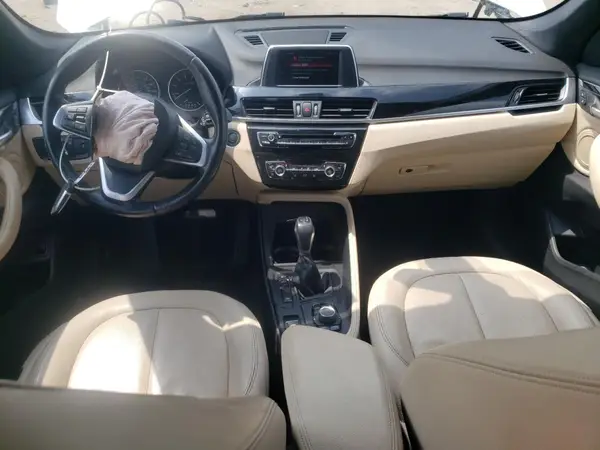 WBXHT3C34J5K29497 2018 BMW X1 - Image 8
