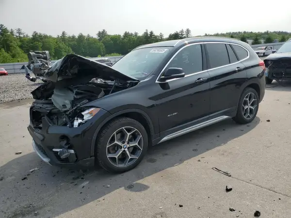 WBXHT3C34J5K29726 2018 BMW X1 - Image 1