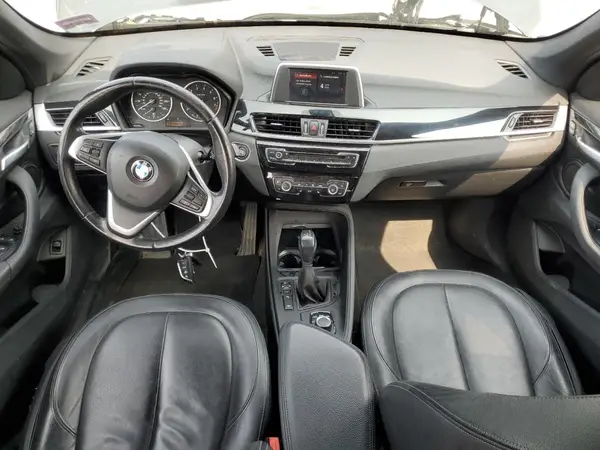WBXHT3C34J5K29726 2018 BMW X1 - Image 8