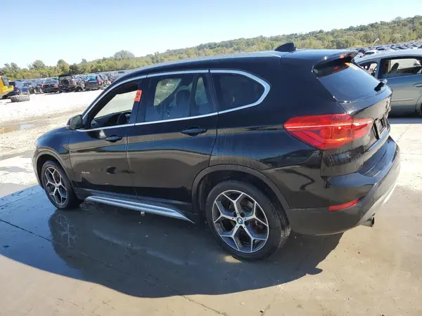 WBXHT3C34J5K32030 2018 BMW X1 - Image 2