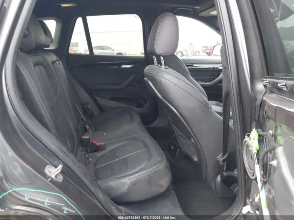WBXHT3C34J5L28868 2018 BMW X1 - Image 8