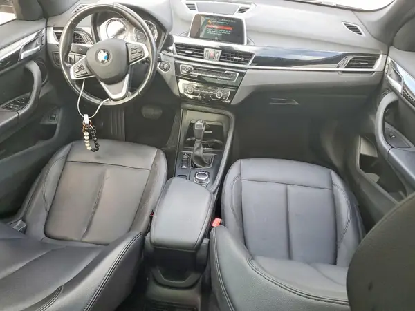 WBXHT3C34J5L32483 2018 BMW X1 - Image 8