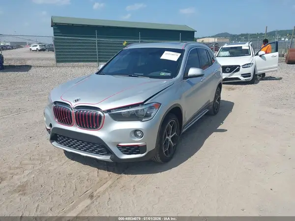 WBXHT3C34J5L32919 2018 BMW X1 - Image 2