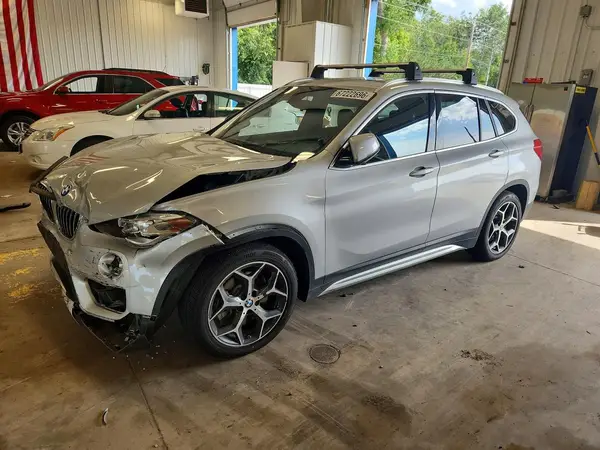 WBXHT3C34J5L33469 2018 BMW X1 - Image 1