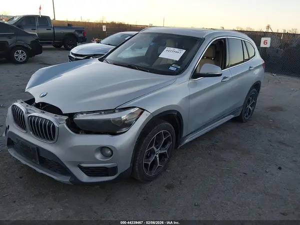 WBXHT3C34J5L34105 2018 BMW X1 - Image 2