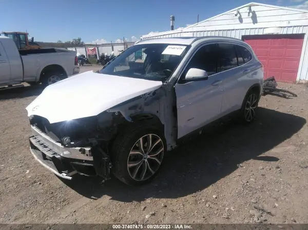 WBXHT3C35G5E47170 2016 BMW X1 - Image 2