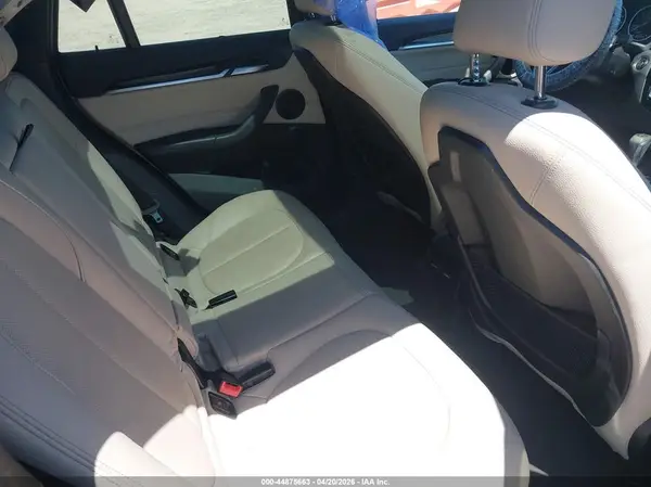 WBXHT3C35G5E48562 2016 BMW X1 - Image 8