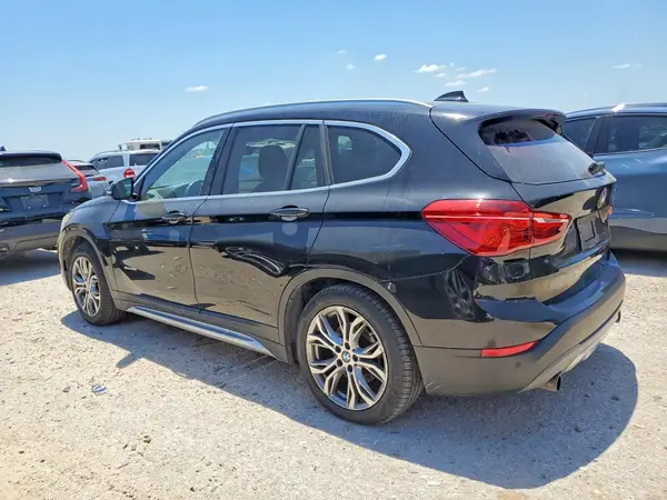 WBXHT3C35G5E51607 2016 BMW X1 - Image 2