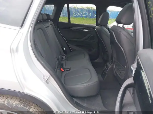 WBXHT3C35G5E52563 2016 BMW X1 - Image 8
