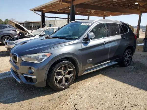 WBXHT3C35G5E52949 2016 BMW X1 - Image 1