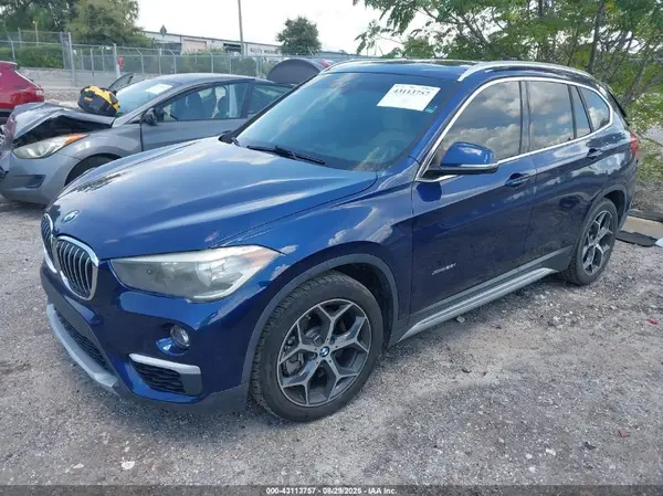 WBXHT3C35G5E56256 2016 BMW X1 - Image 2