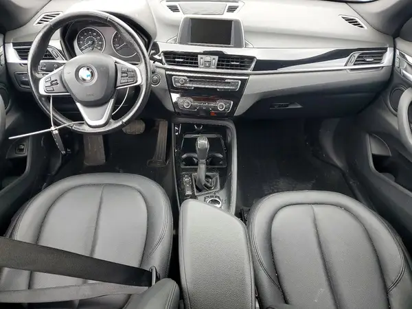 WBXHT3C35G5F63940 2016 BMW X1 - Image 8