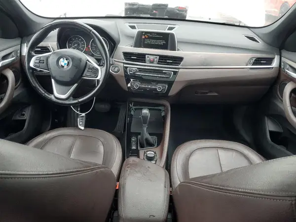 WBXHT3C35G5F66305 2016 BMW X1 - Image 8