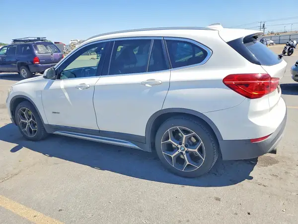 WBXHT3C35GP880778 2016 BMW X1 - Image 2