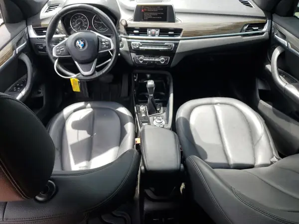 WBXHT3C35GP882577 2016 BMW X1 - Image 8
