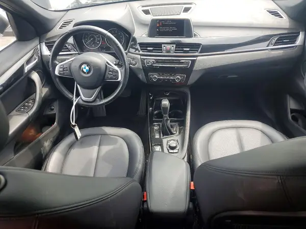 WBXHT3C35GP884586 2016 BMW X1 - Image 8