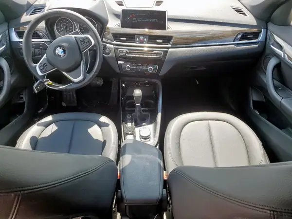 WBXHT3C35GP885799 2016 BMW X1 - Image 8