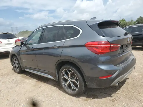 WBXHT3C35GP886032 2016 BMW X1 - Image 2