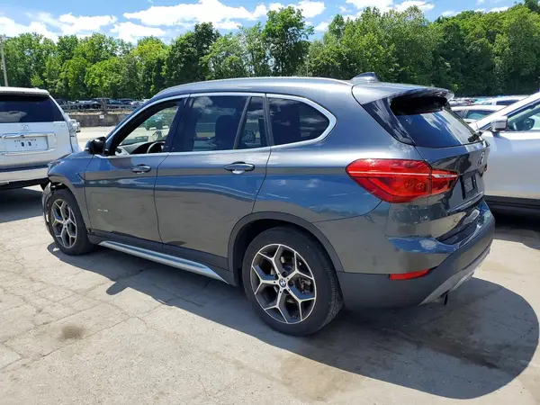 WBXHT3C35GP886497 2016 BMW X1 - Image 2