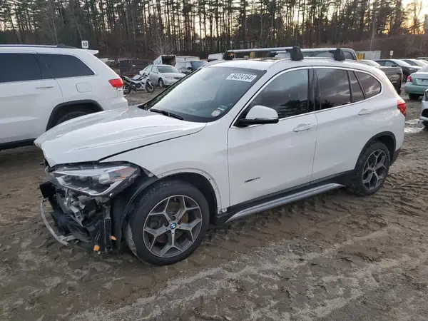 WBXHT3C35GP889173 2016 BMW X1 - Image 1
