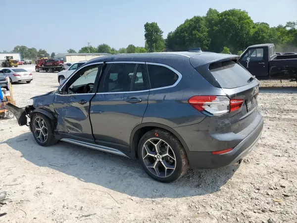 WBXHT3C35GP889710 2016 BMW X1 - Image 2
