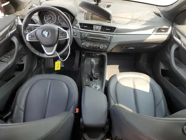 WBXHT3C35GP889710 2016 BMW X1 - Image 8