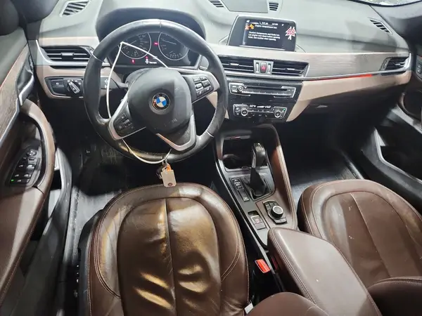 WBXHT3C35H5F68430 2017 BMW X1 - Image 8