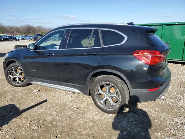 WBXHT3C35H5F68640 2017 BMW X1 - Image 2