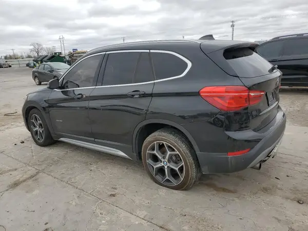 WBXHT3C35H5F68752 2017 BMW X1 - Image 2