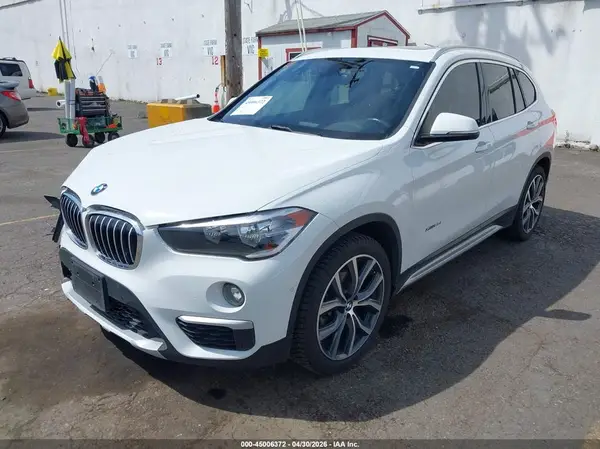 WBXHT3C35H5F69951 2017 BMW X1 - Image 2
