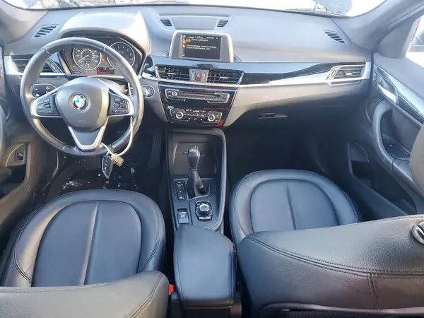 WBXHT3C35H5F70095 2017 BMW X1 - Image 8