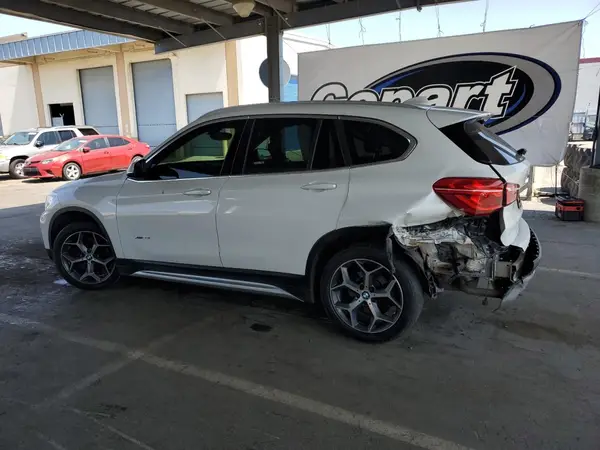 WBXHT3C35H5F73546 2017 BMW X1 - Image 2