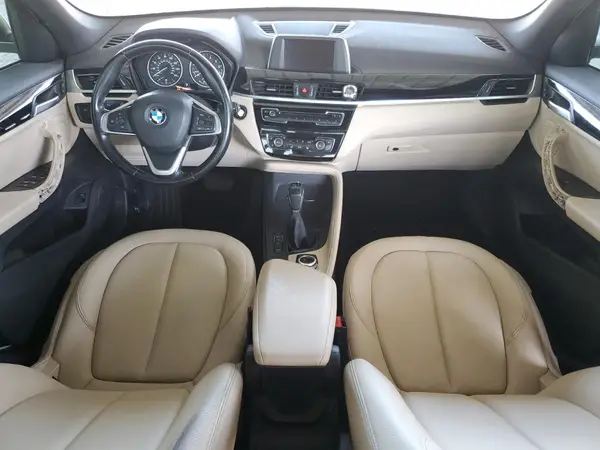 WBXHT3C35H5F73546 2017 BMW X1 - Image 8