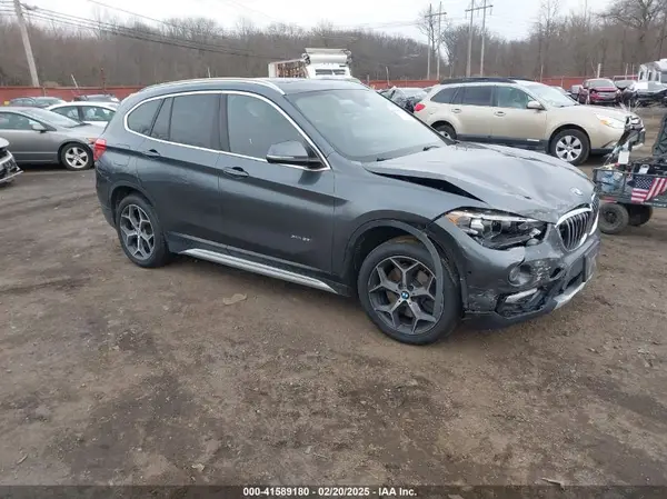 WBXHT3C35H5F74213 2017 BMW X1 - Image 1