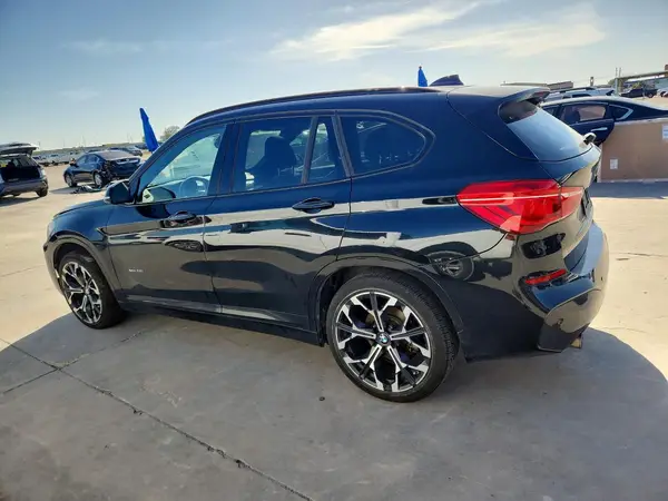WBXHT3C35H5F76849 2017 BMW X1 - Image 2