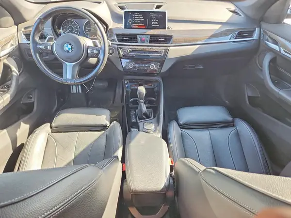 WBXHT3C35H5F76849 2017 BMW X1 - Image 8