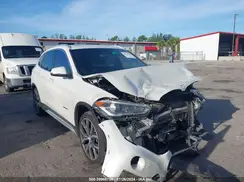 WBXHT3C35H5F78391 2017 BMW X1