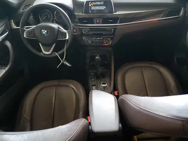 WBXHT3C35H5F78536 2017 BMW X1 - Image 8