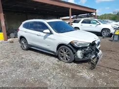 WBXHT3C35H5F78729 2017 BMW X1