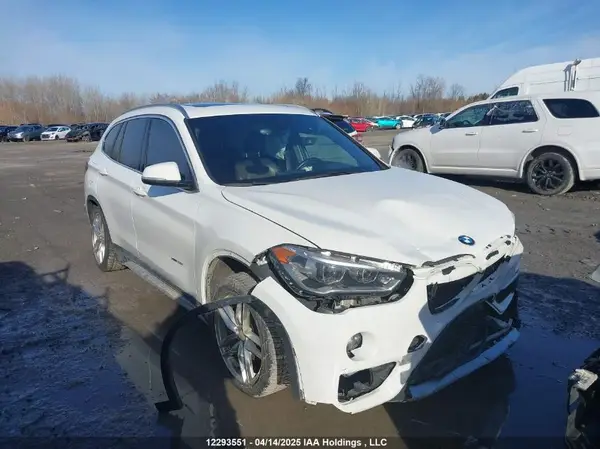 WBXHT3C35H5F80867 2017 BMW X1 - Image 1