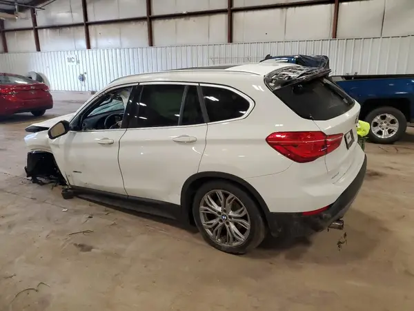 WBXHT3C35H5F82165 2017 BMW X1 - Image 2