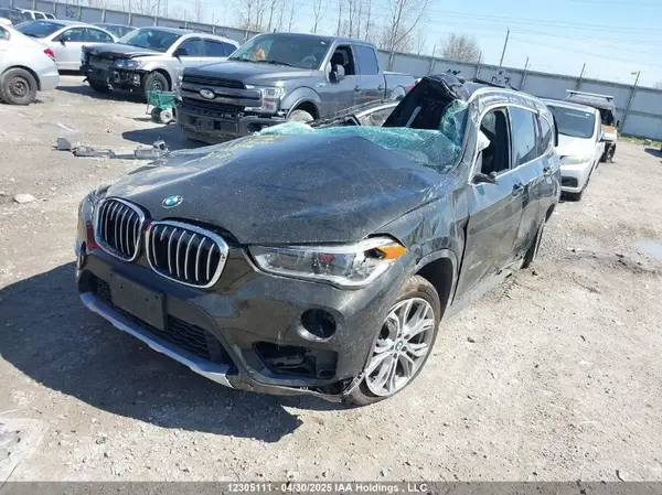 WBXHT3C35H5F82716 2017 BMW X1 - Image 2