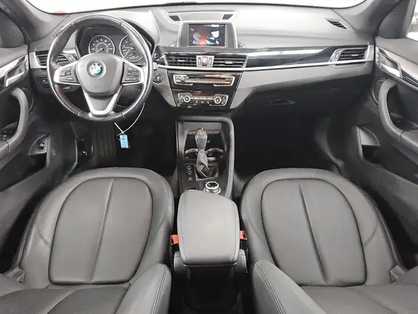 WBXHT3C35H5F83283 2017 BMW X1 - Image 8