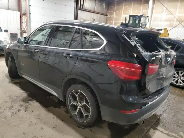 WBXHT3C35H5F87284 2017 BMW X1 - Image 2