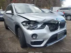 WBXHT3C35J3H32101 2018 BMW X1