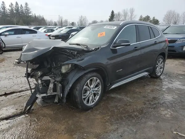 WBXHT3C35J5F89655 2018 BMW X1 - Image 1